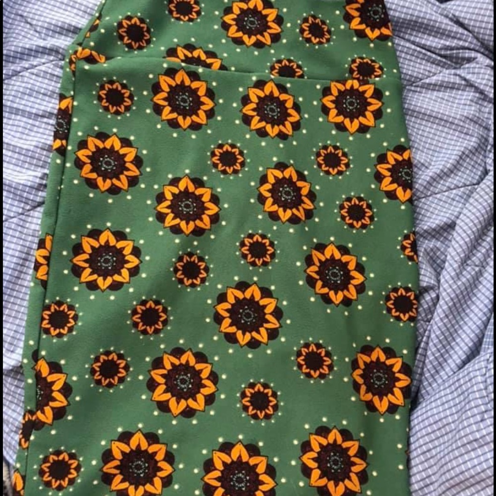Pencil skirt